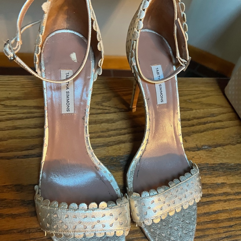 Stunning sandals